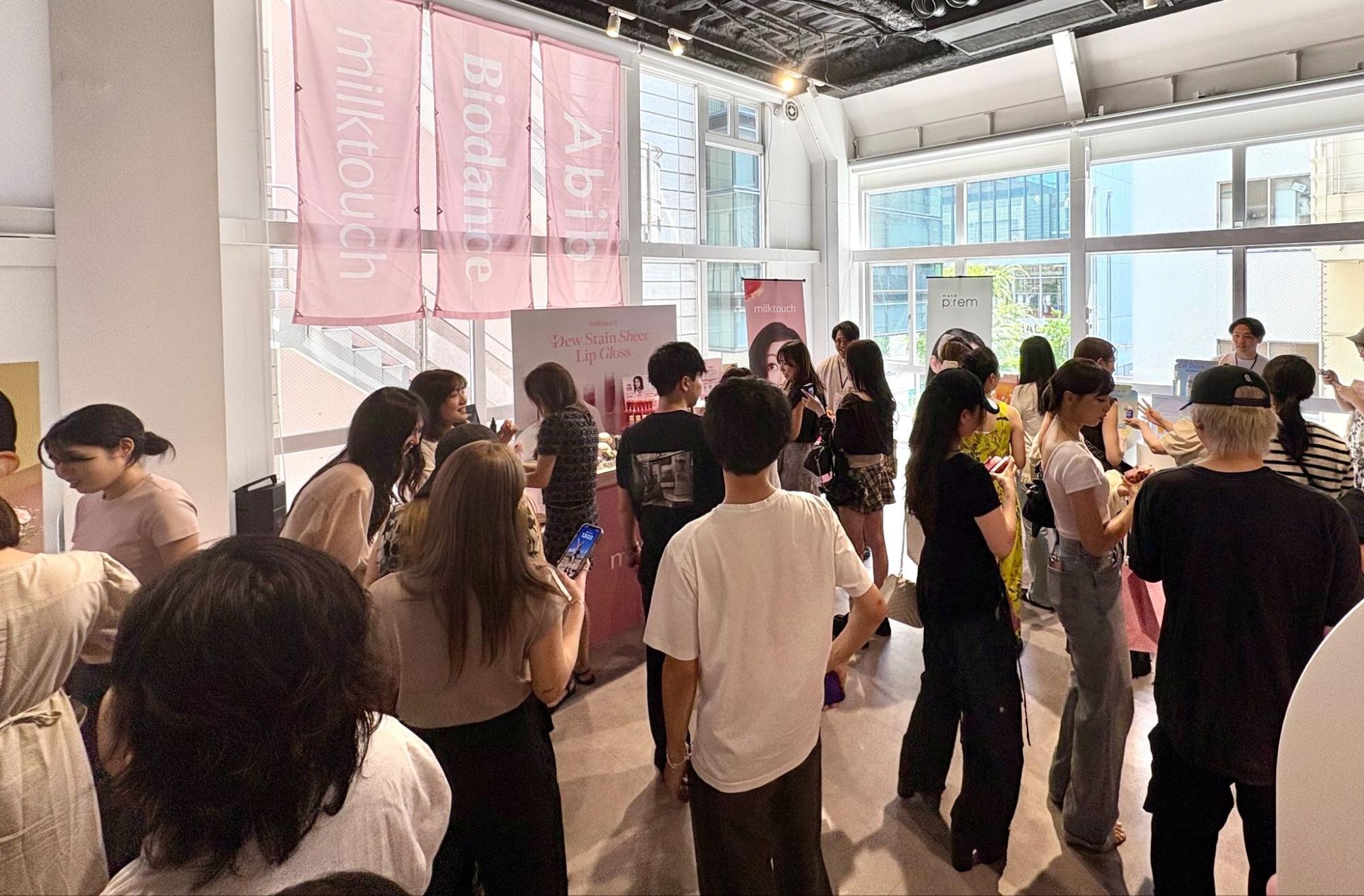 来場者約400名、総フォロワー数4,000万人超！韓国コスメブランドとインフルエンサーが交流する体験型イベント「Cosme Lab」を初開催